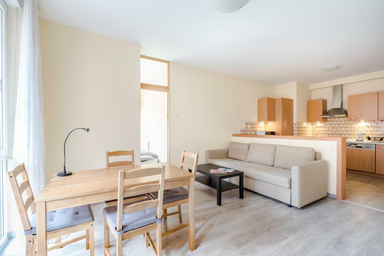 Appartamento Bpr Vivid Downtown Vibe With Balcony Budapest Esterno foto